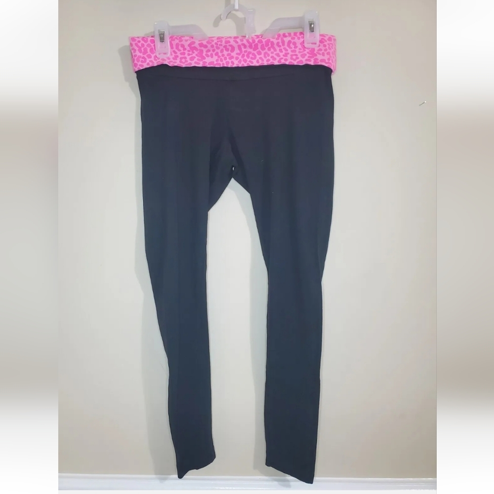 Motherhood Maternity Black Capri Small Fold-Over Waist-band